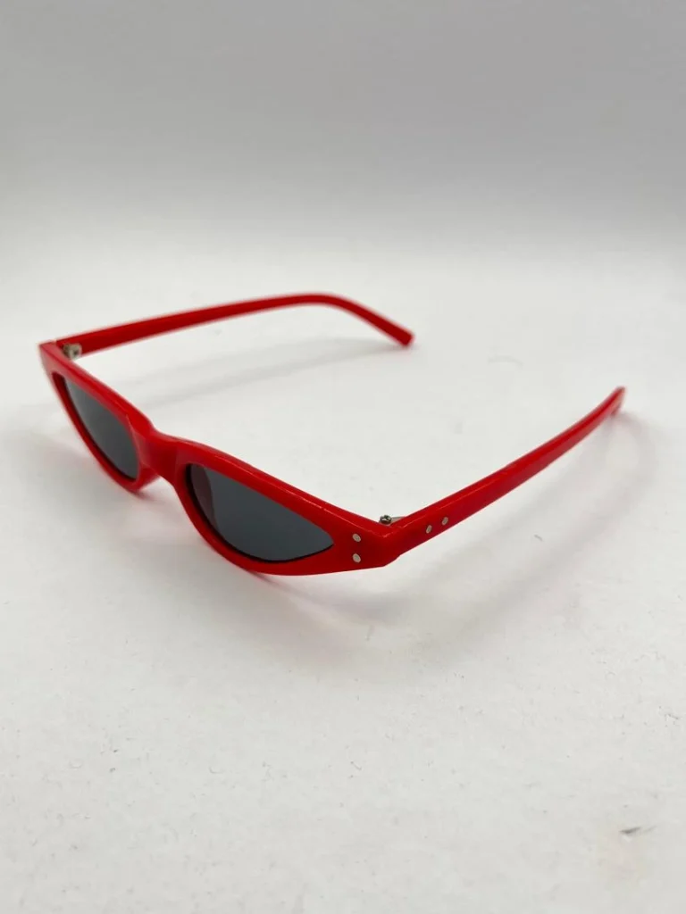 عینک آفتابی فانتزی قرمز