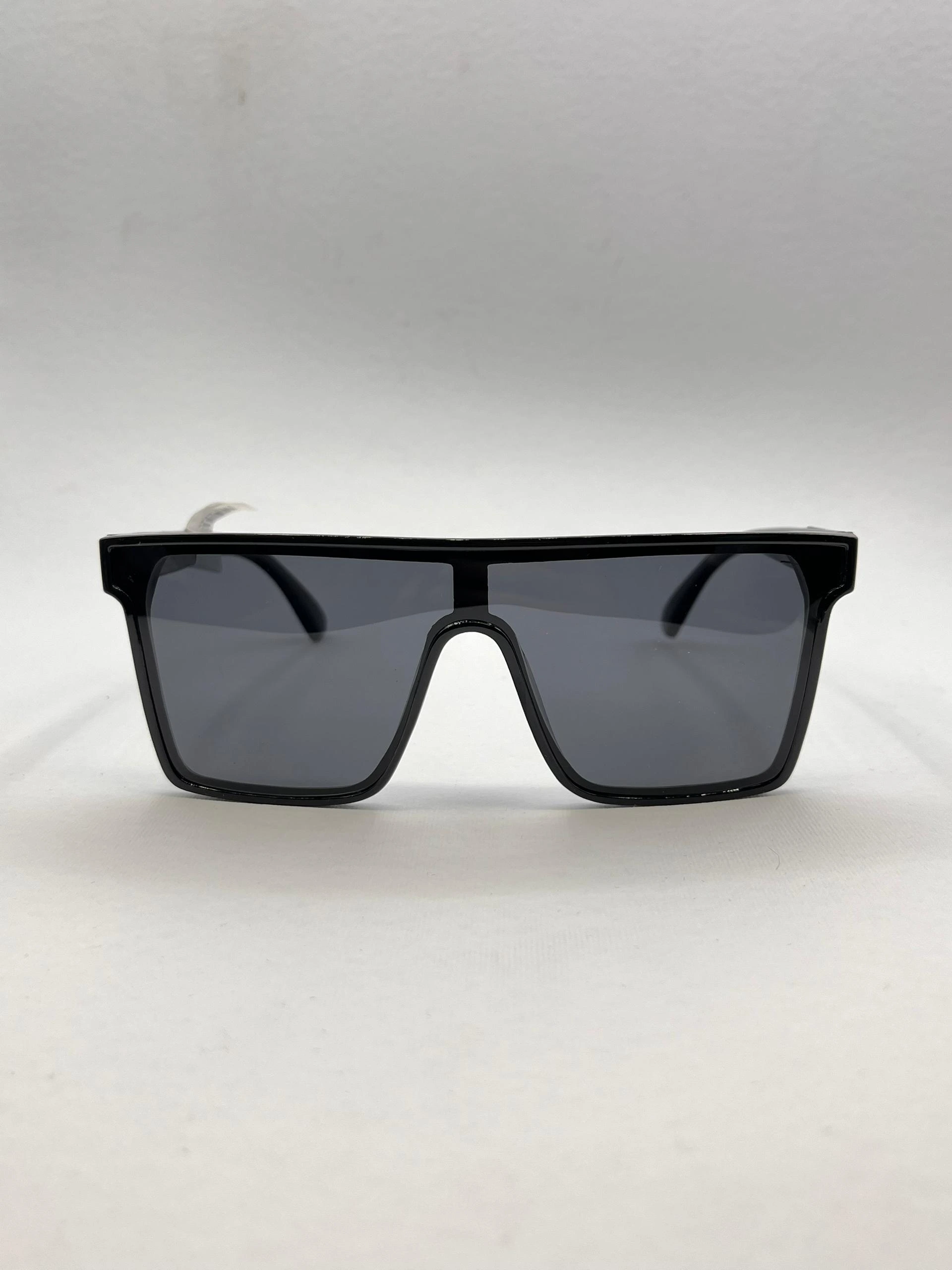 WhatsApp Image 2026-01-04 at 18.53.20_12_11zon عینک آفتابی فشن کد15 مشکی